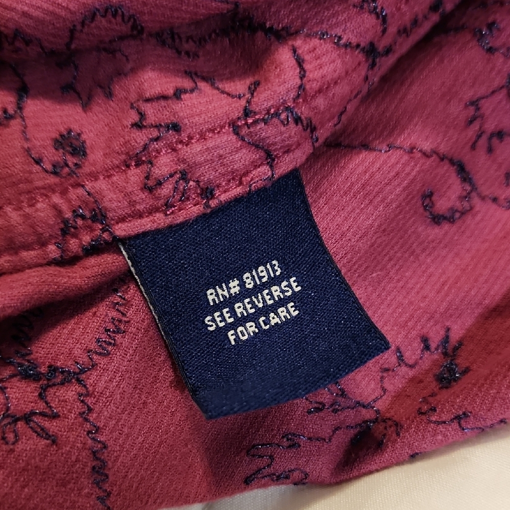 Robert Graham Maroon Patterned Button-Down with Y… - image 4